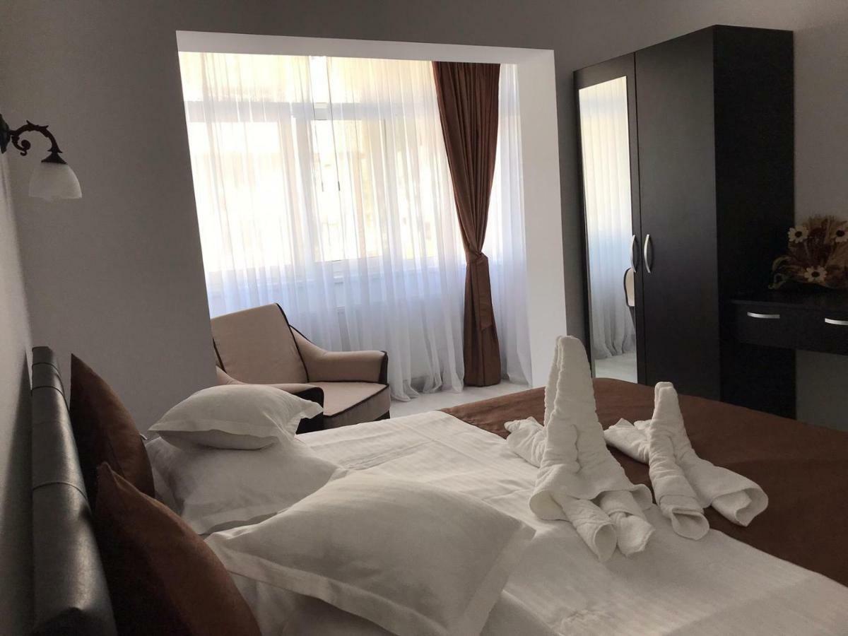 Apartament Mont Blanc Sinaia Ngoại thất bức ảnh